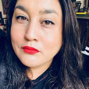 Meet your Posher, Anita